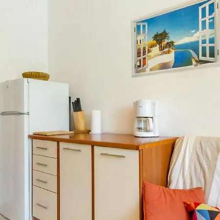 Lea Apartment *